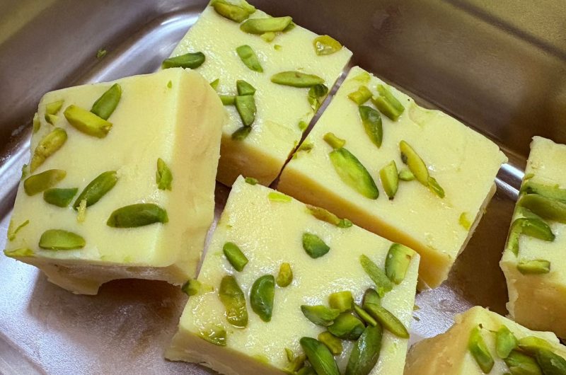 Milk Powder Burfi Recipe – Easy Indian Sweet with Ghee and Saffron Flavor