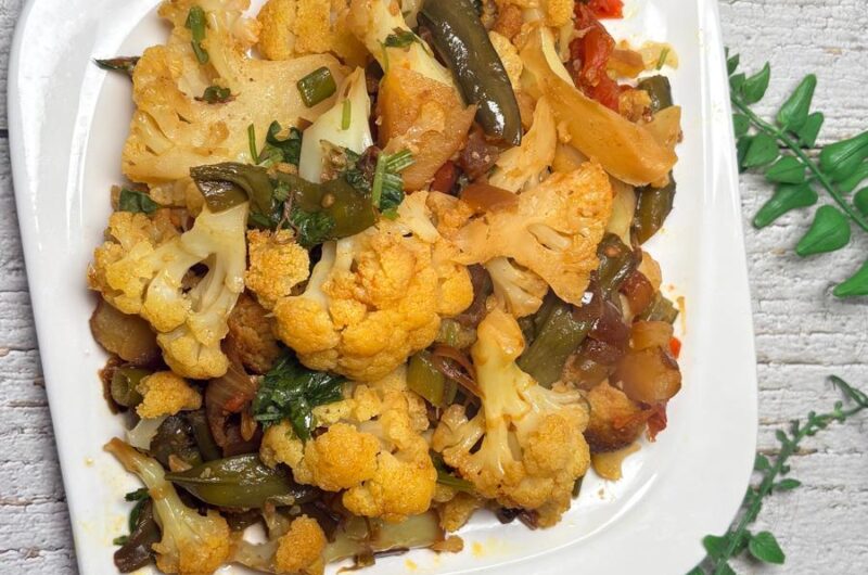 Stir Fried Cauliflower, Hyacinth Beans & Potato